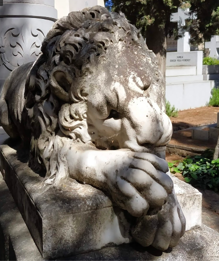 Lion, Saint Isidore Cemetery, Google Maps